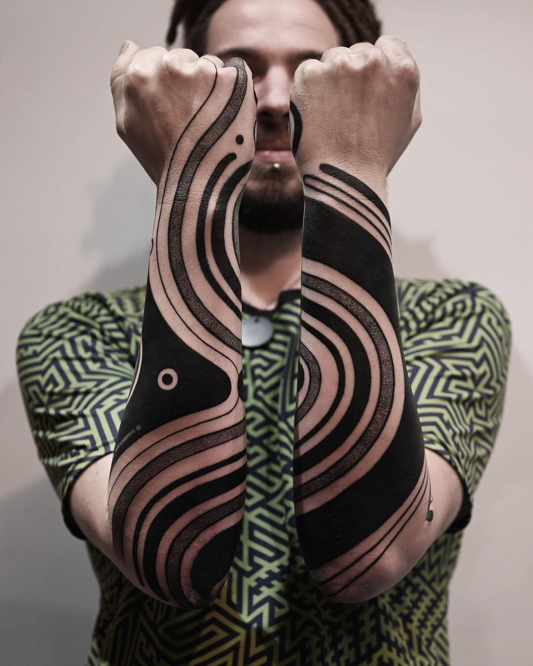 Stunning Geometric Tattoos for Men Inspired by Women