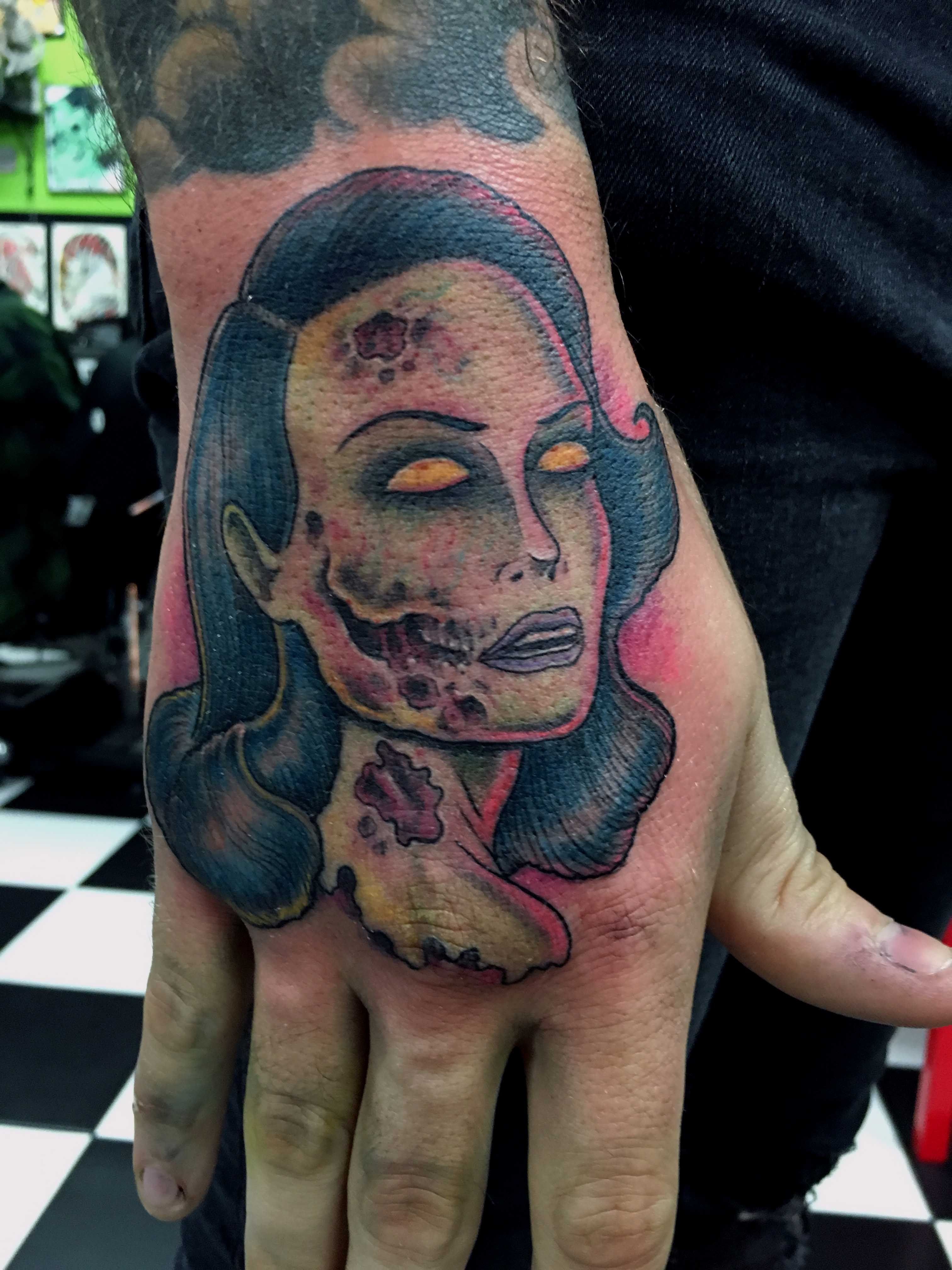 ZOMBIE PIN-UP — Steemit, image size:3024x4032