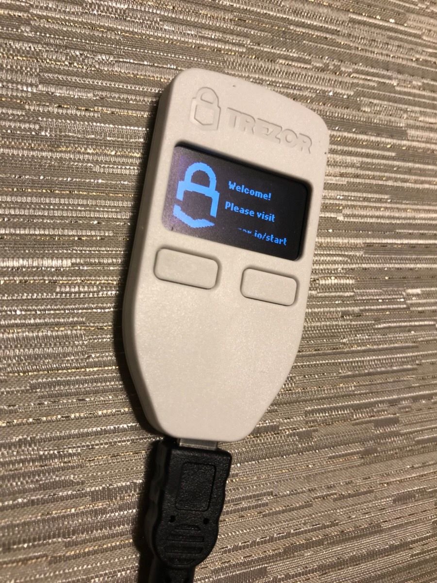 ハードウェアウォレットはBTCの保管先ではない？本当に大切なのは『秘密鍵（リカバリーフレーズ）』！ — Steemit