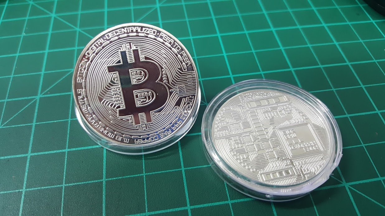 비트코인 기념 동전이 도착했습니다. — Steemit