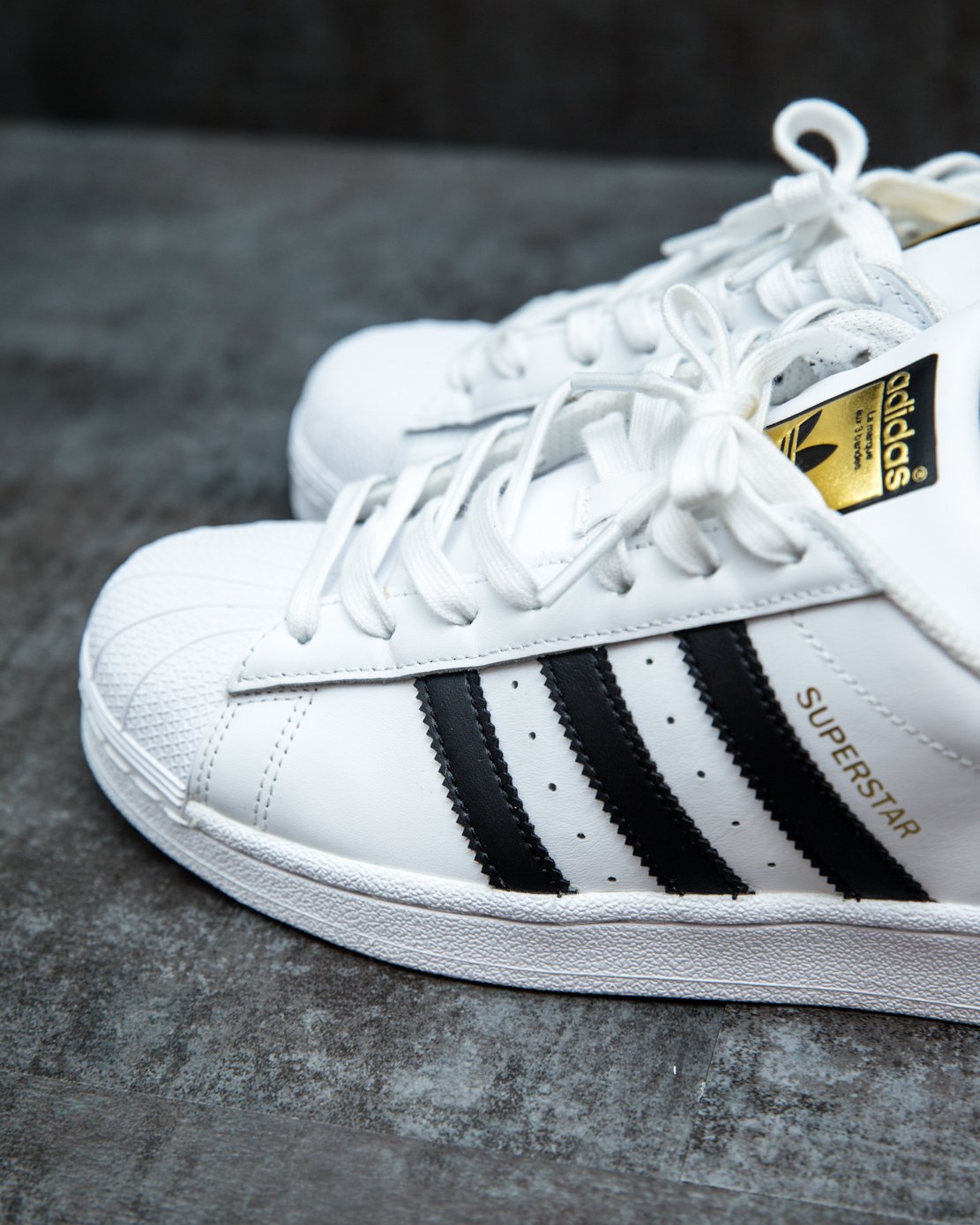 絶版本 ADIDAS SUPERSTAR 35th フォトブック 写真集 絶版本 ADIDAS SUPERSTAR 35th フォトブック 写真集 ADIDAS