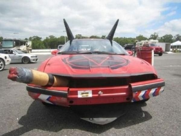 car-humor-funny-joke-road-street-drive-driver-badass-look-smoke-cigar.jpg