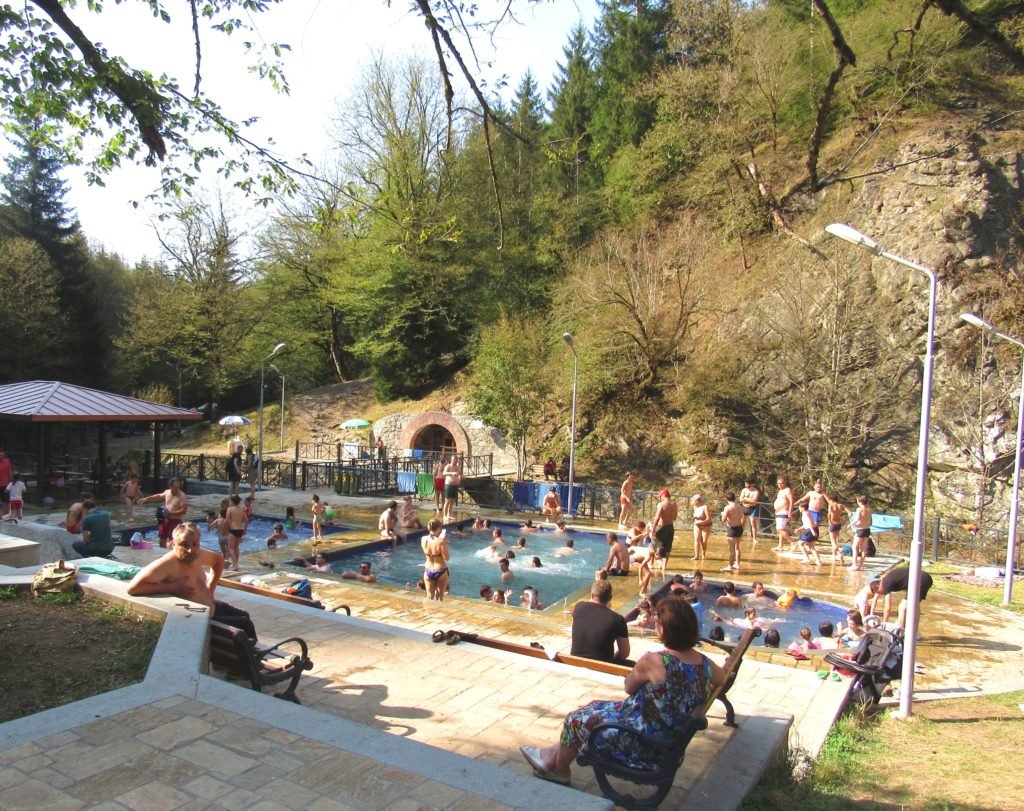 sulphur-baths-borjomi