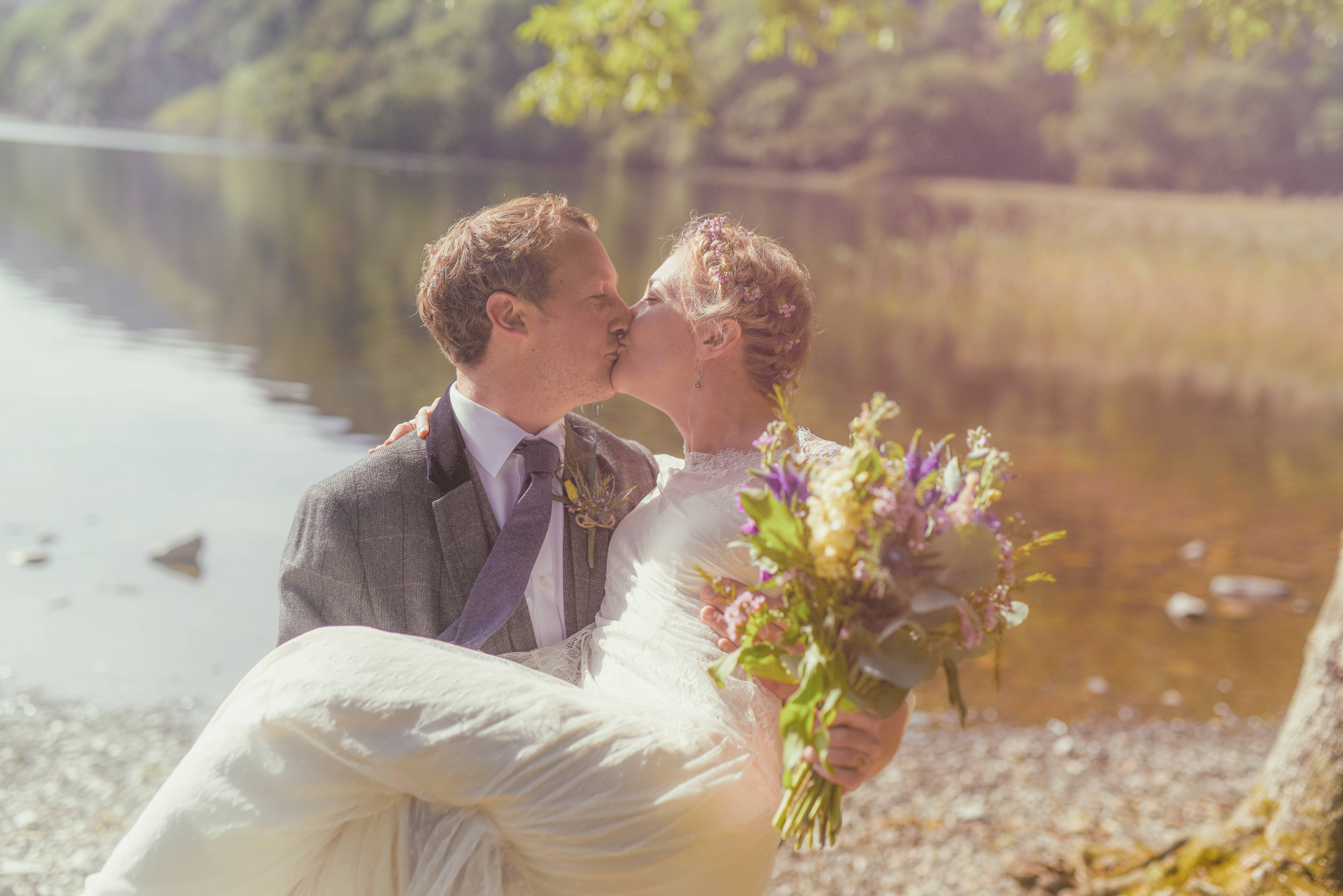 Wedding couple by the lake 2