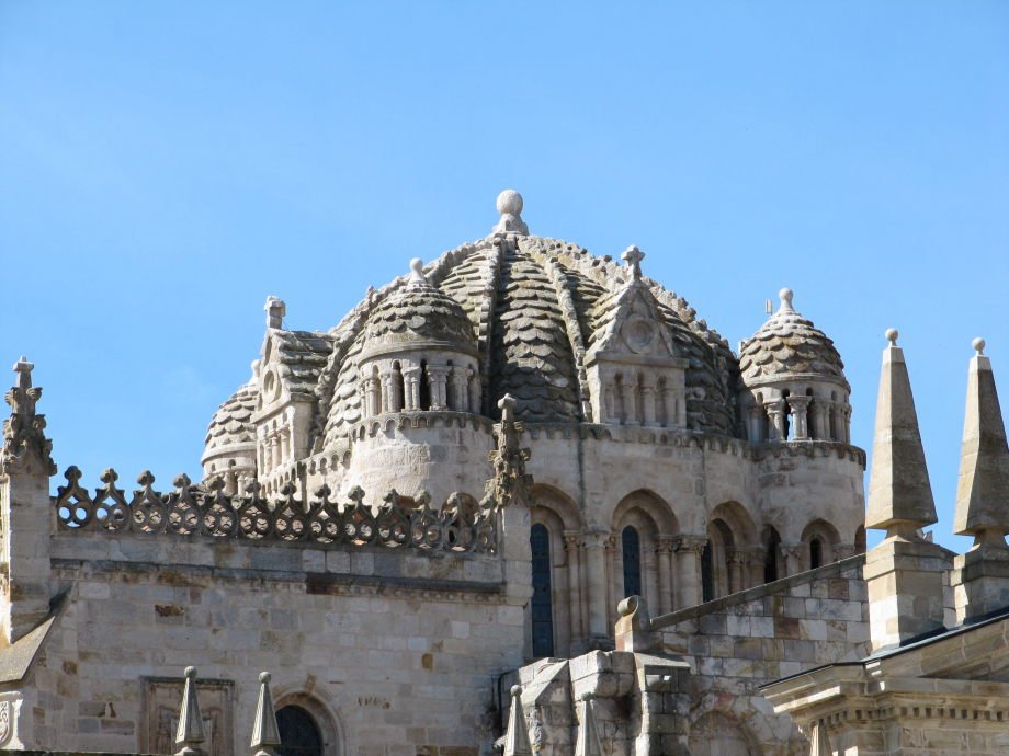 Cathedral Zamora