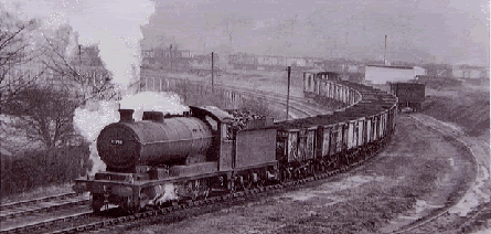 Steam locomotive_industrial revolution
