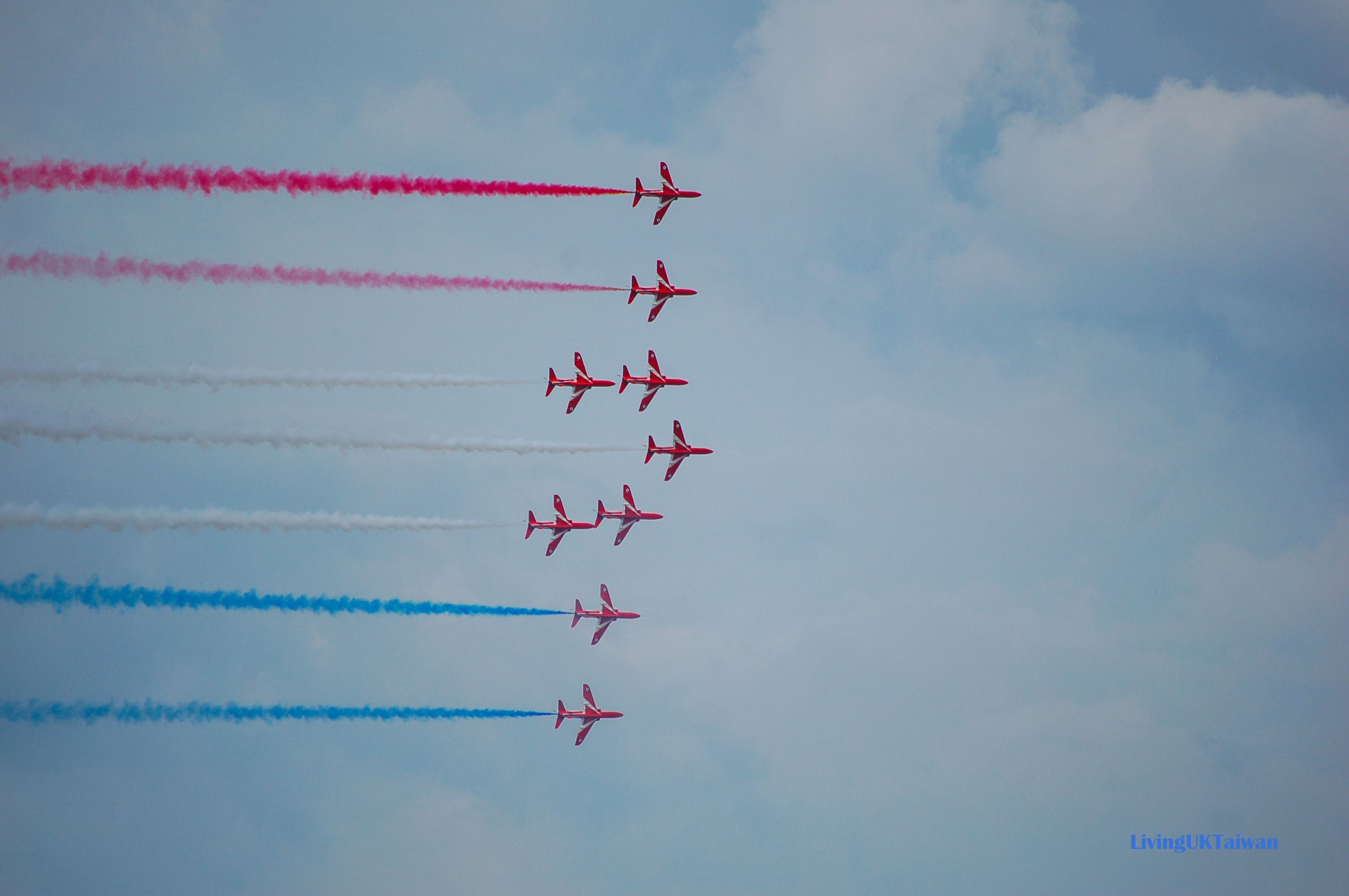 Red Arrows at Farnborough Airshow