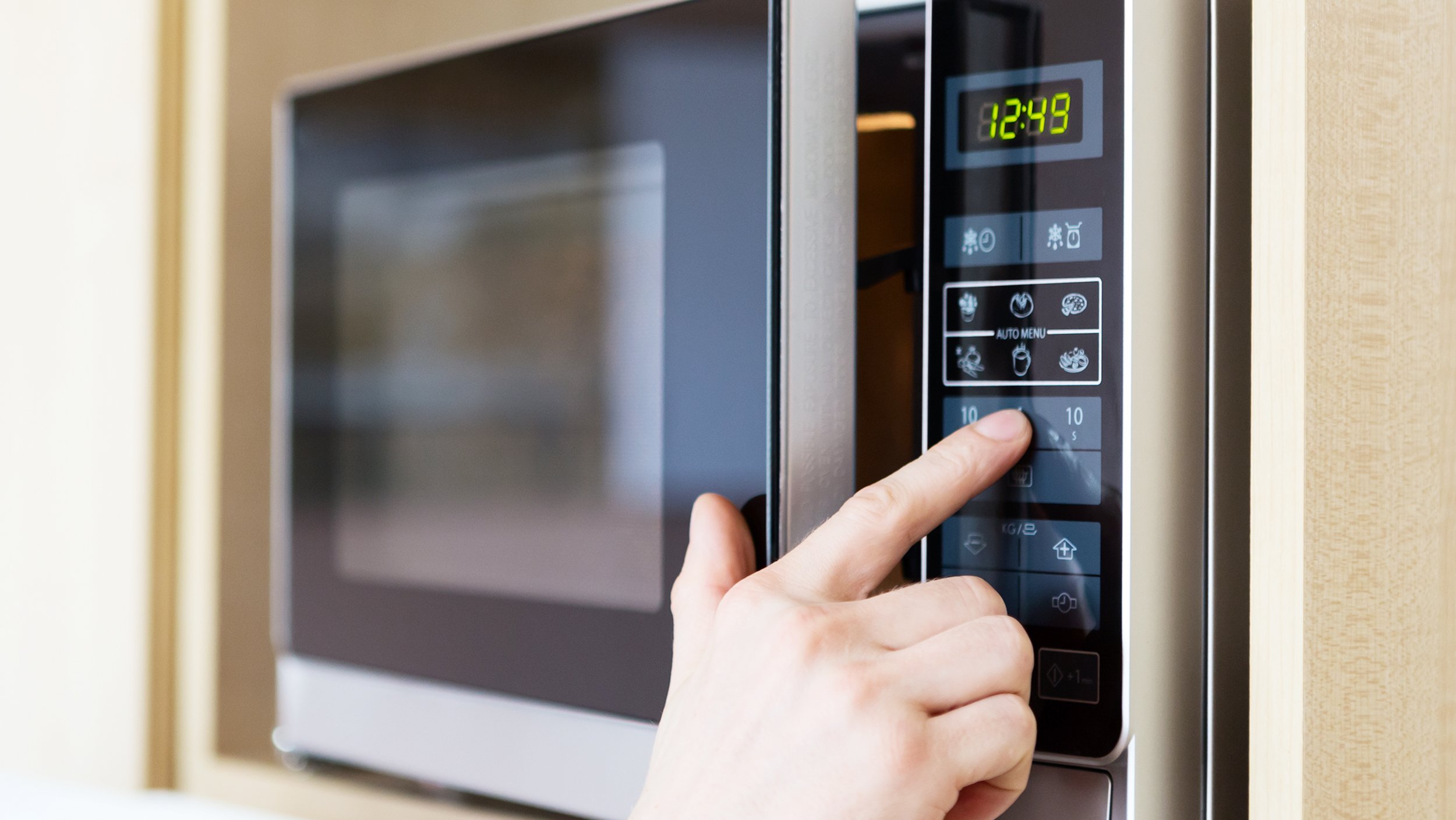Can Plastic Containers Actually Cause Cancer When Food Is Microwaved Most Of The Time We Re In A Rush At Work Having Lunch Break Or Simply Wanting To Heat Some Food As Fast Possible And Don T Pay Too Much Attention