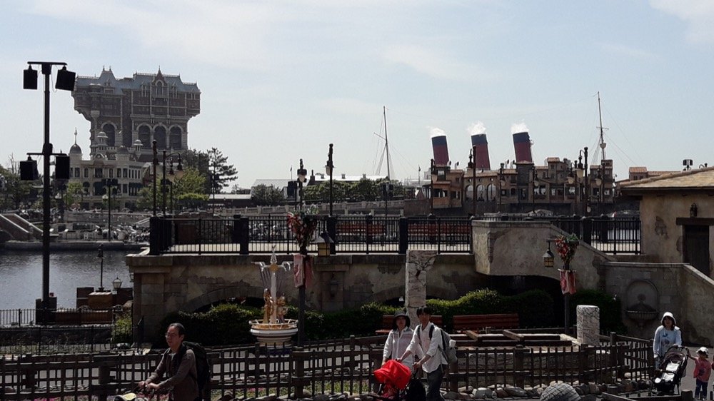 A Day at DisneySea, Tokyo, Japan!