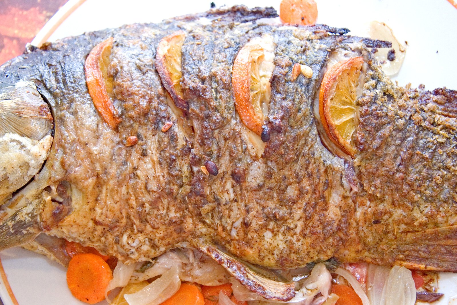 Carp in foil in the oven - fast, tasty and useful Carp in foil in the oven - fast, tasty and useful