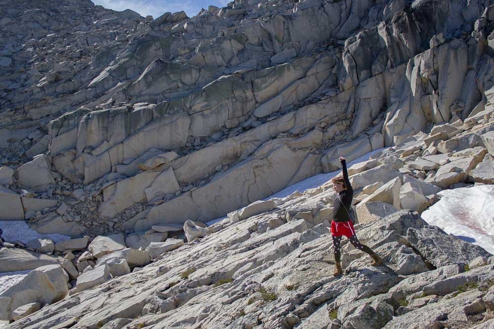 hidden-lake-trail-rocks