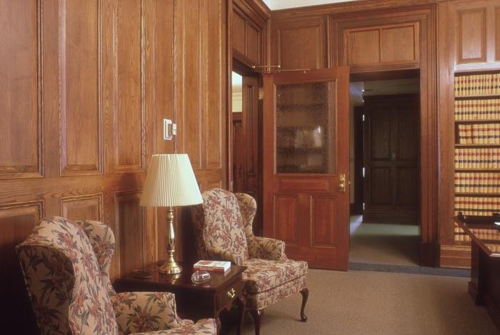 Judge’s Chambers Image