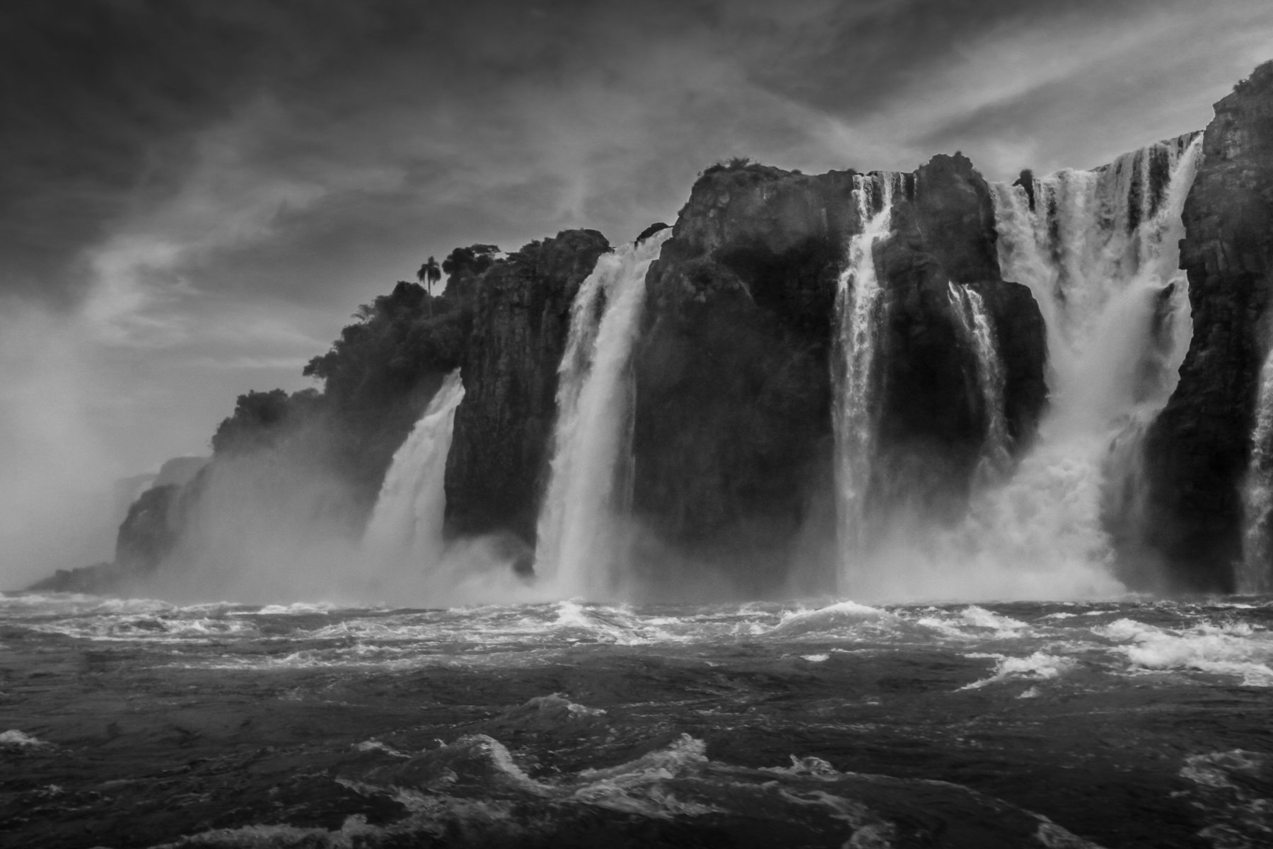 IguazuRiver.jpg