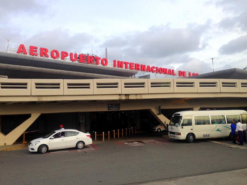 dominikanische_republik_484_santo_domingo_las_americas_airport.jpg