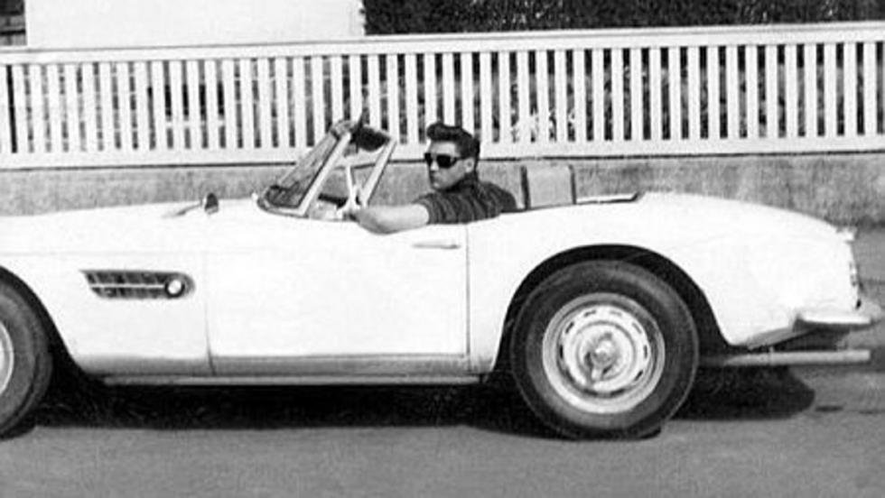 40 Years After His Death Elvis And His Beautiful Car