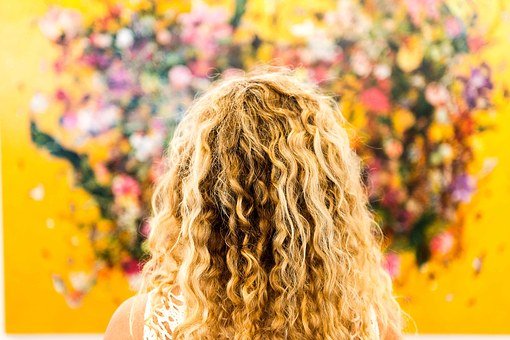 How to Use Hydrogen Peroxide to Lighten Hair