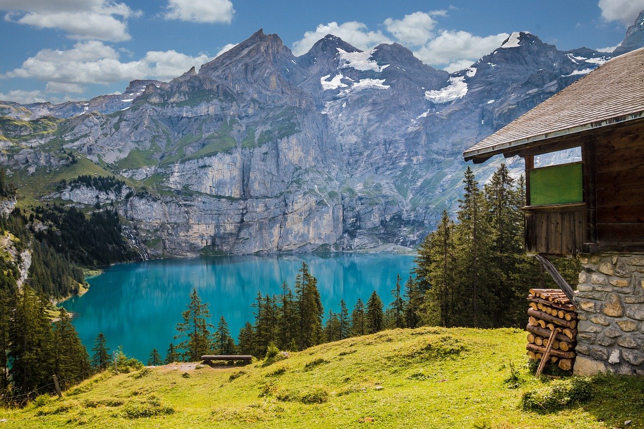 Lago, Montagne, Capanna