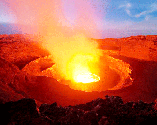 Uganda-Volcanoe-Nyiragongo-volcanoes.gif