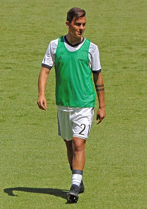 512px-Dybala_2017_(edited).jpg