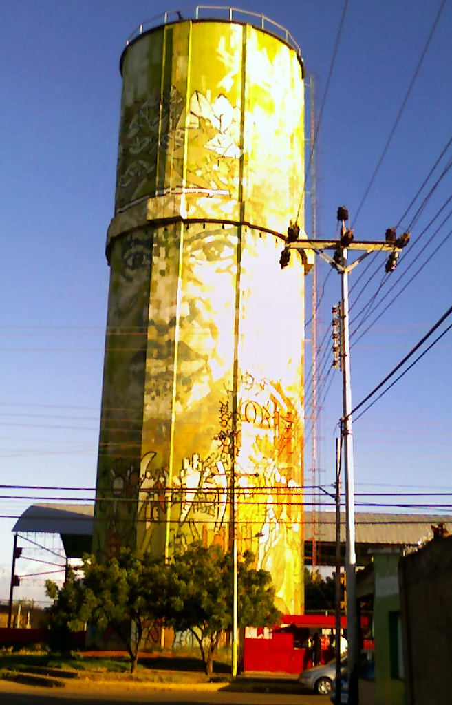 TANQUE DE LA URBANIZACION CRUZ VERDE.png