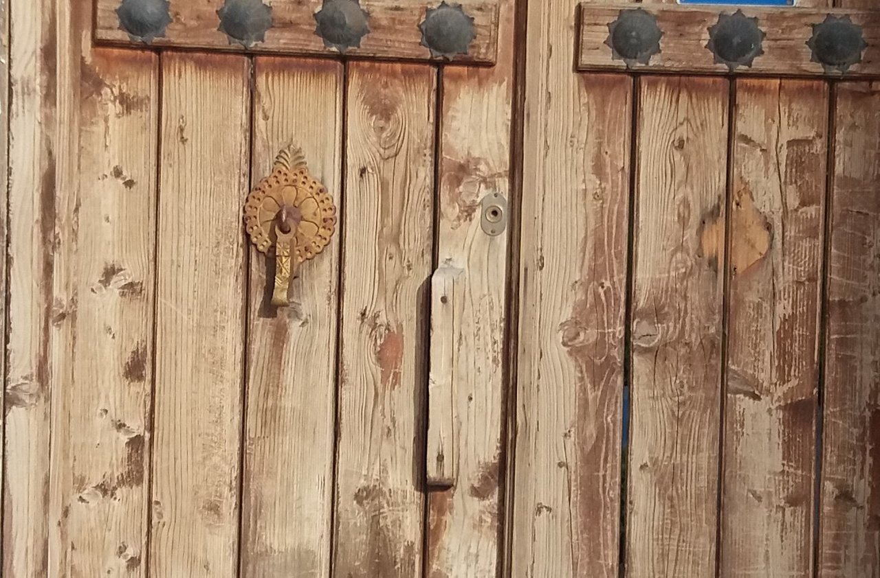 door2.jpg
