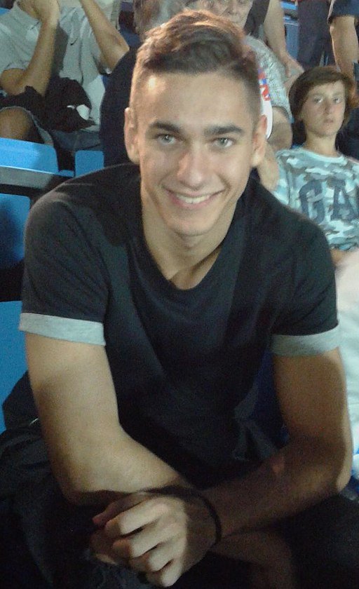 Alex_Meret_(cropped).jpg