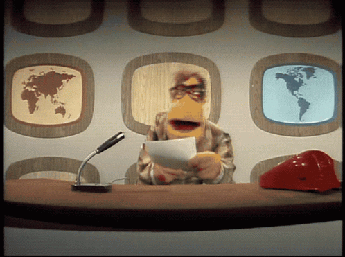 Muppet Show_Newsman_26.gif