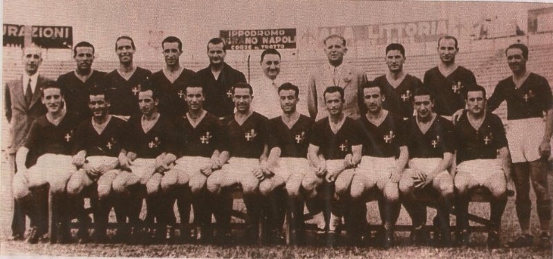 Associazione_Sportiva_Roma_1941-42.jpg