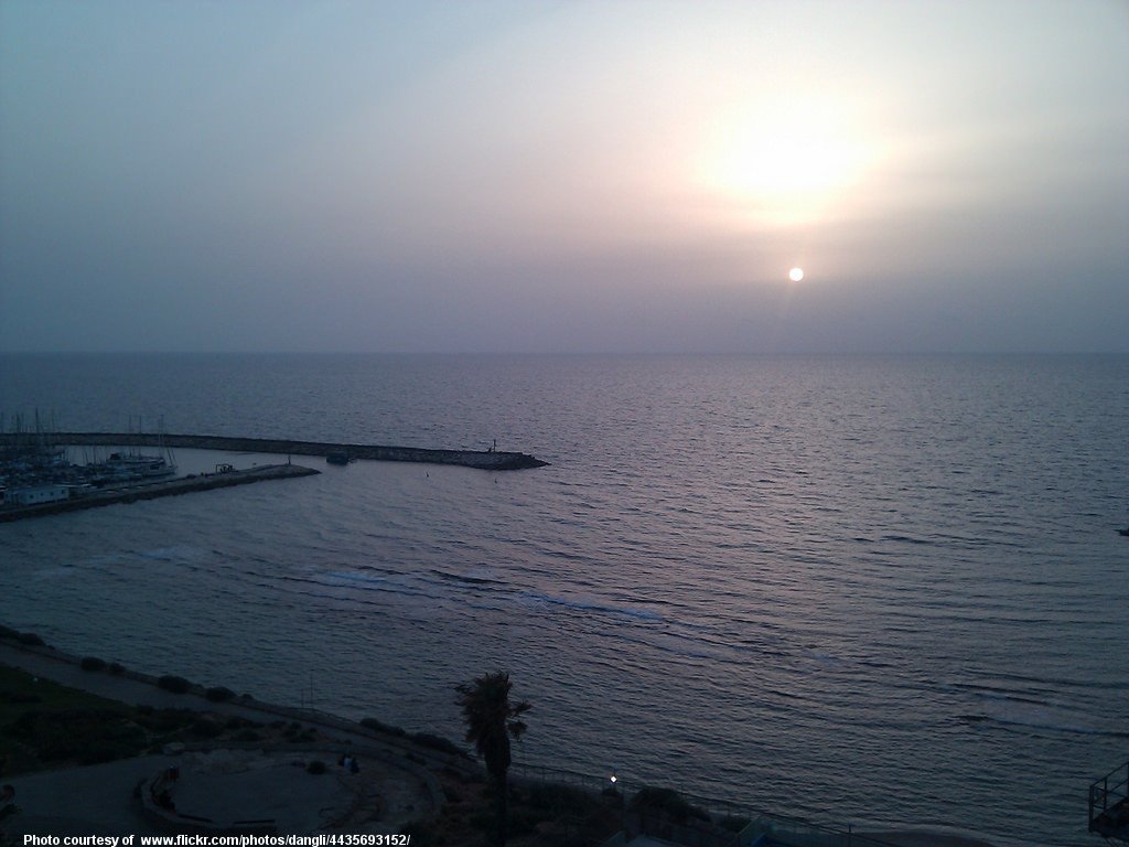 BlueSunriseAtSea-001-062518.jpg
