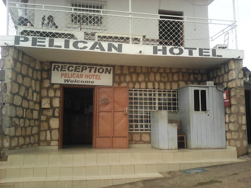 pelican-hotel.jpg