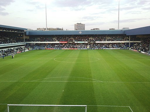 512px-Loftus_Road_3.jpg