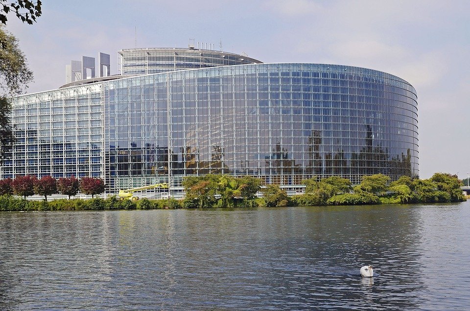 european-parliament-1266491_960_720.jpg