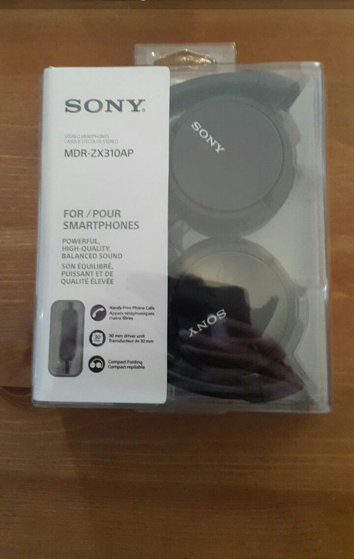 Ysense cash out exchanged for Currys Gift Card - £5 for Sony headphones.