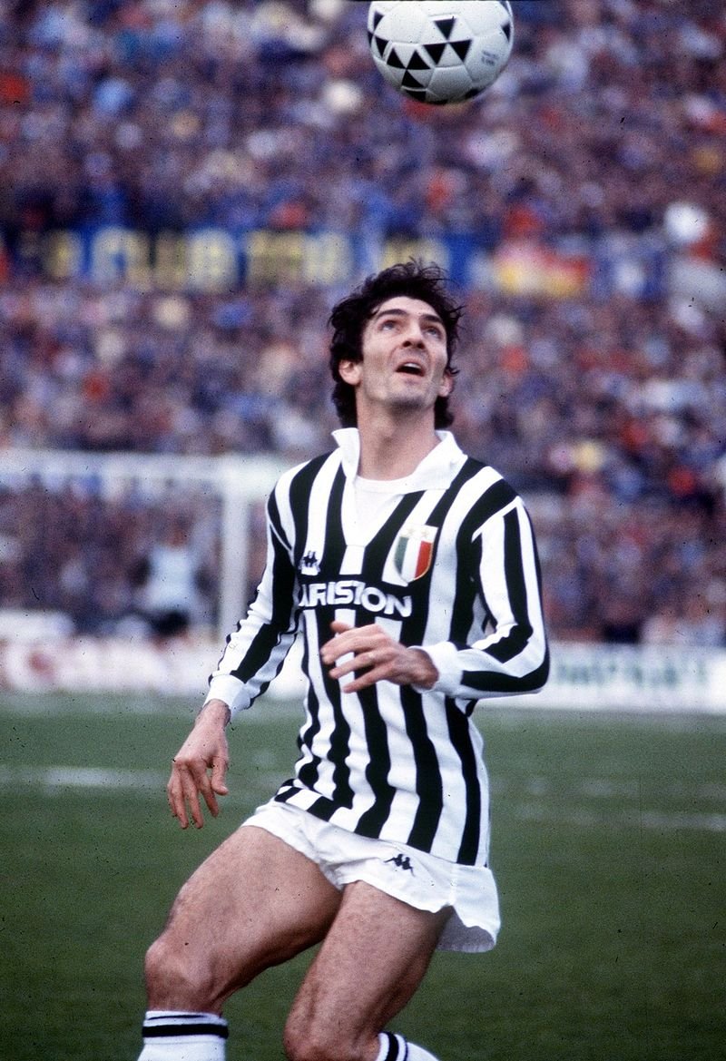 Paolo_Rossi,_Juventus.jpg