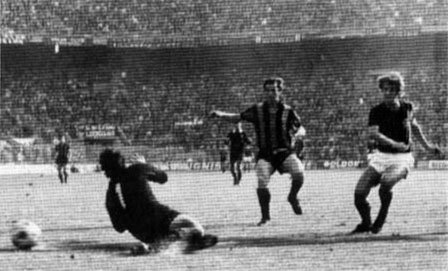 Milan-Atalanta_9-3_(5_ottobre_1972).jpg