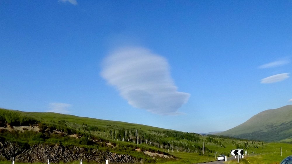 1 Lenticular cloud, A82 near Loch Tulla.jpg