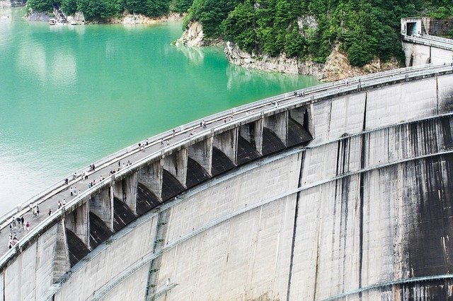 dam-3525718_640.jpg