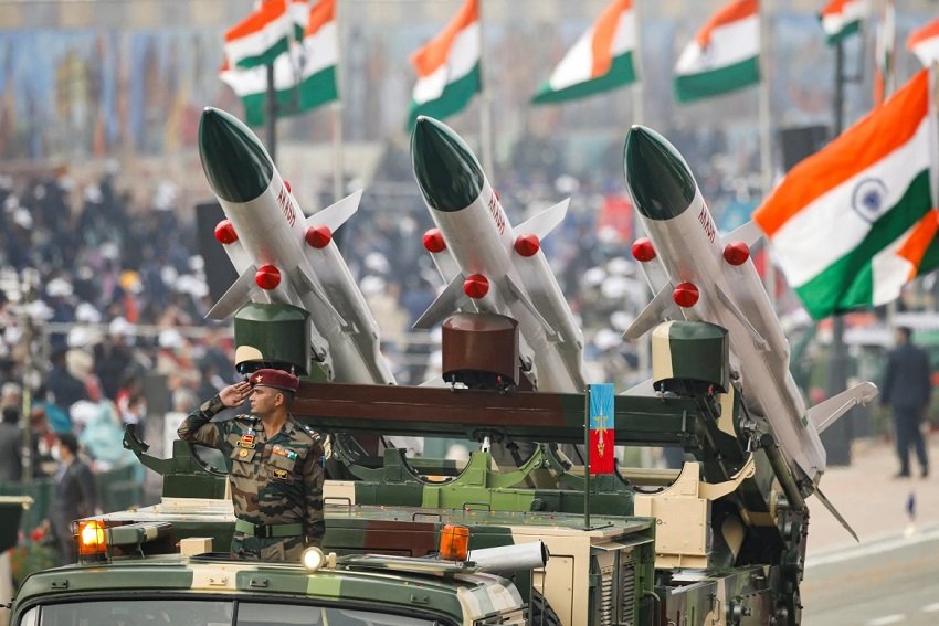 india-pamerkan-kekuatan-militer-dalam-parade-hari-republik-ptj.jpg