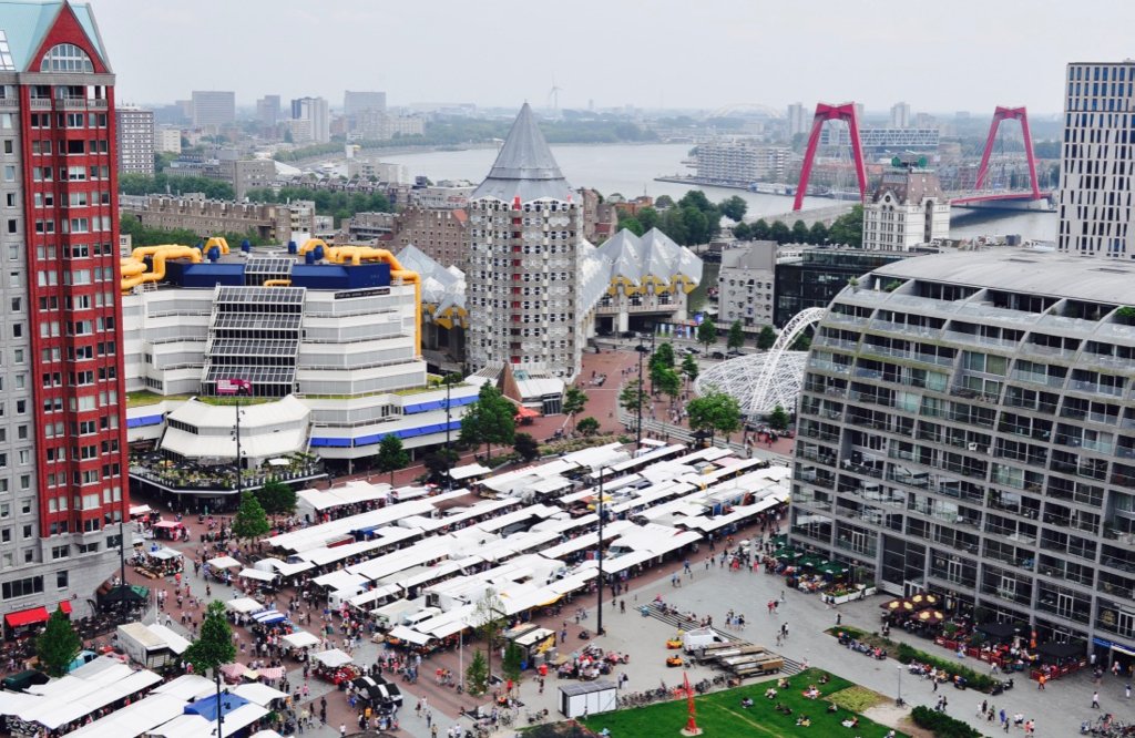 markt en iconen rotterdam vanaf toren laurenskerk.jpg