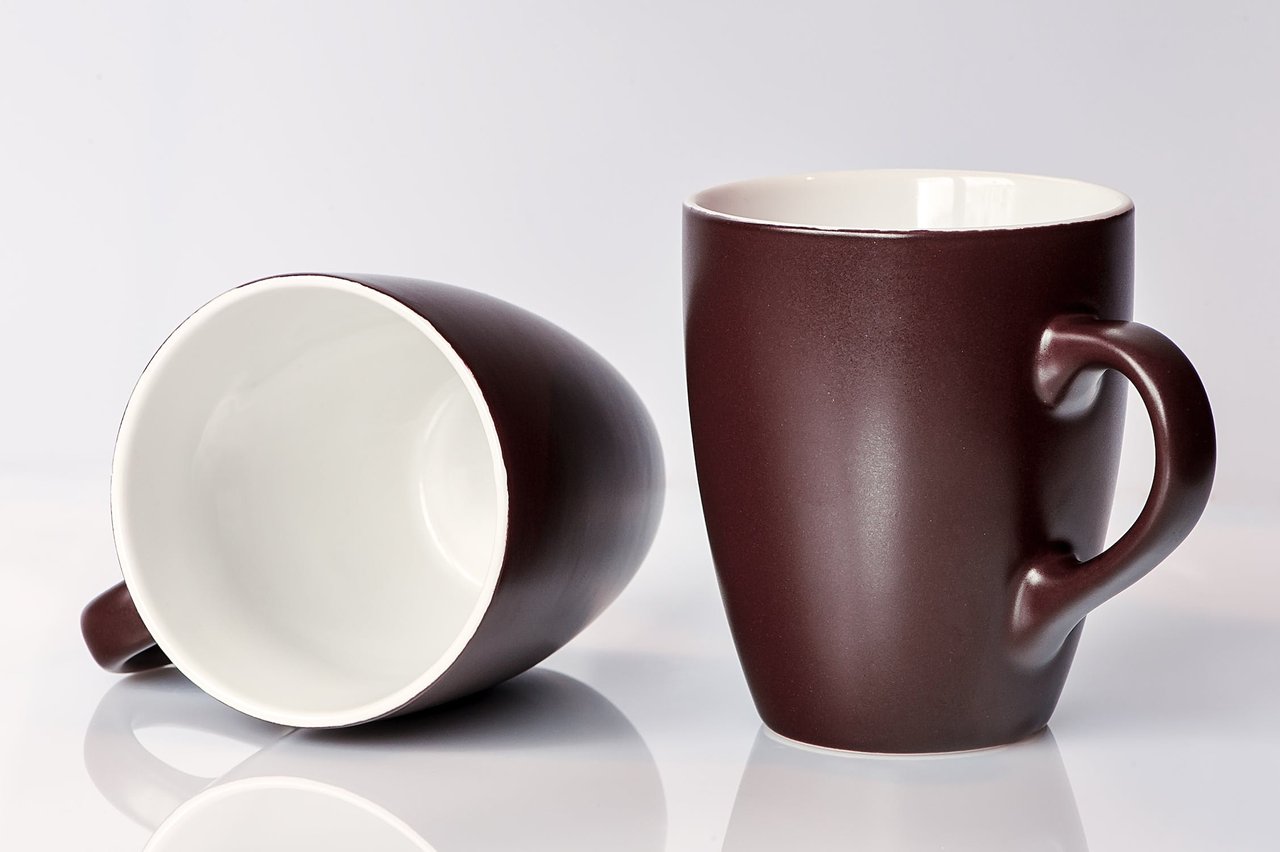 coffee-mugs-t-brown-drink-50676.jpeg