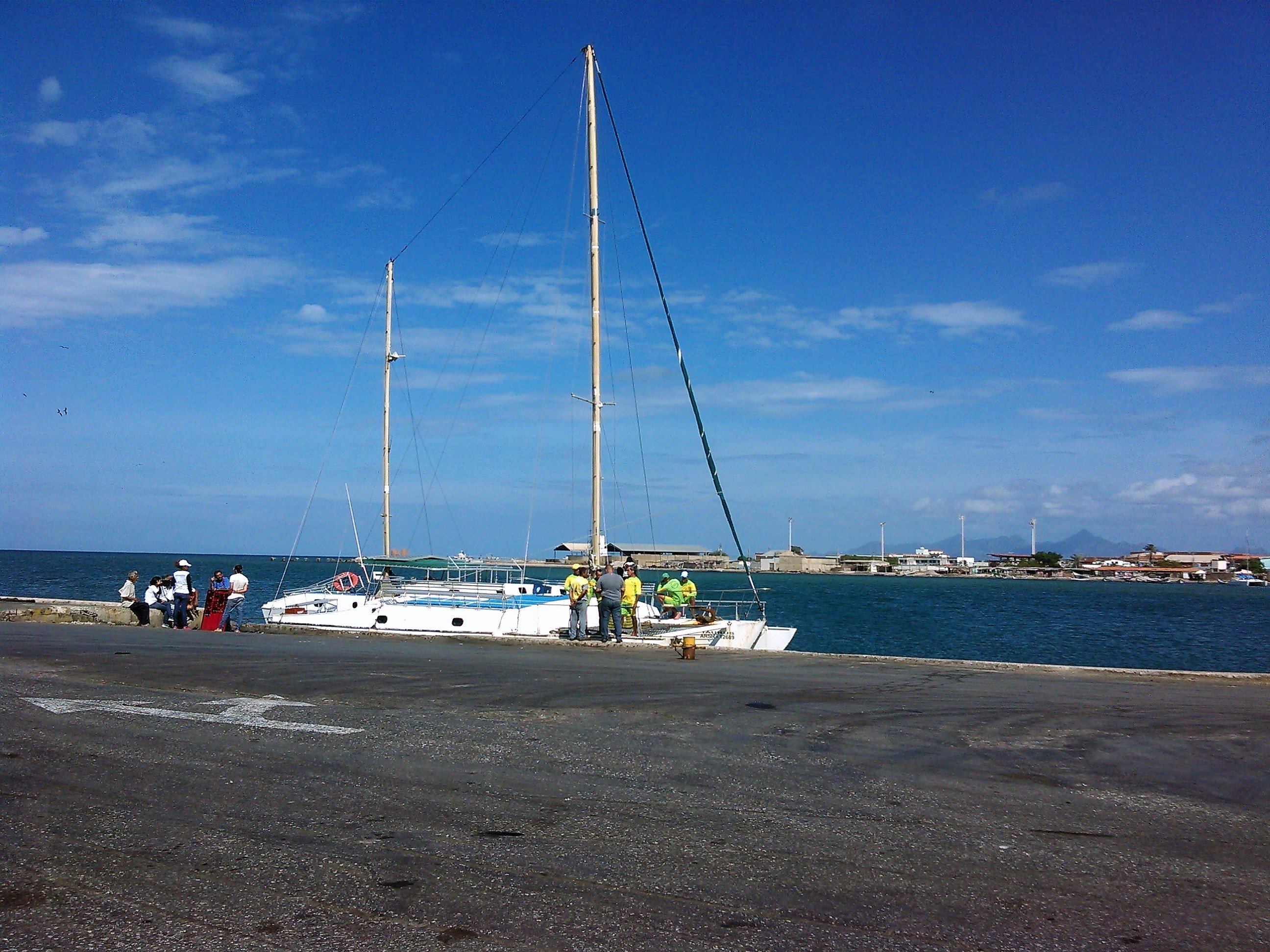 WP_20180826_002puerto punta de piedras.jpg