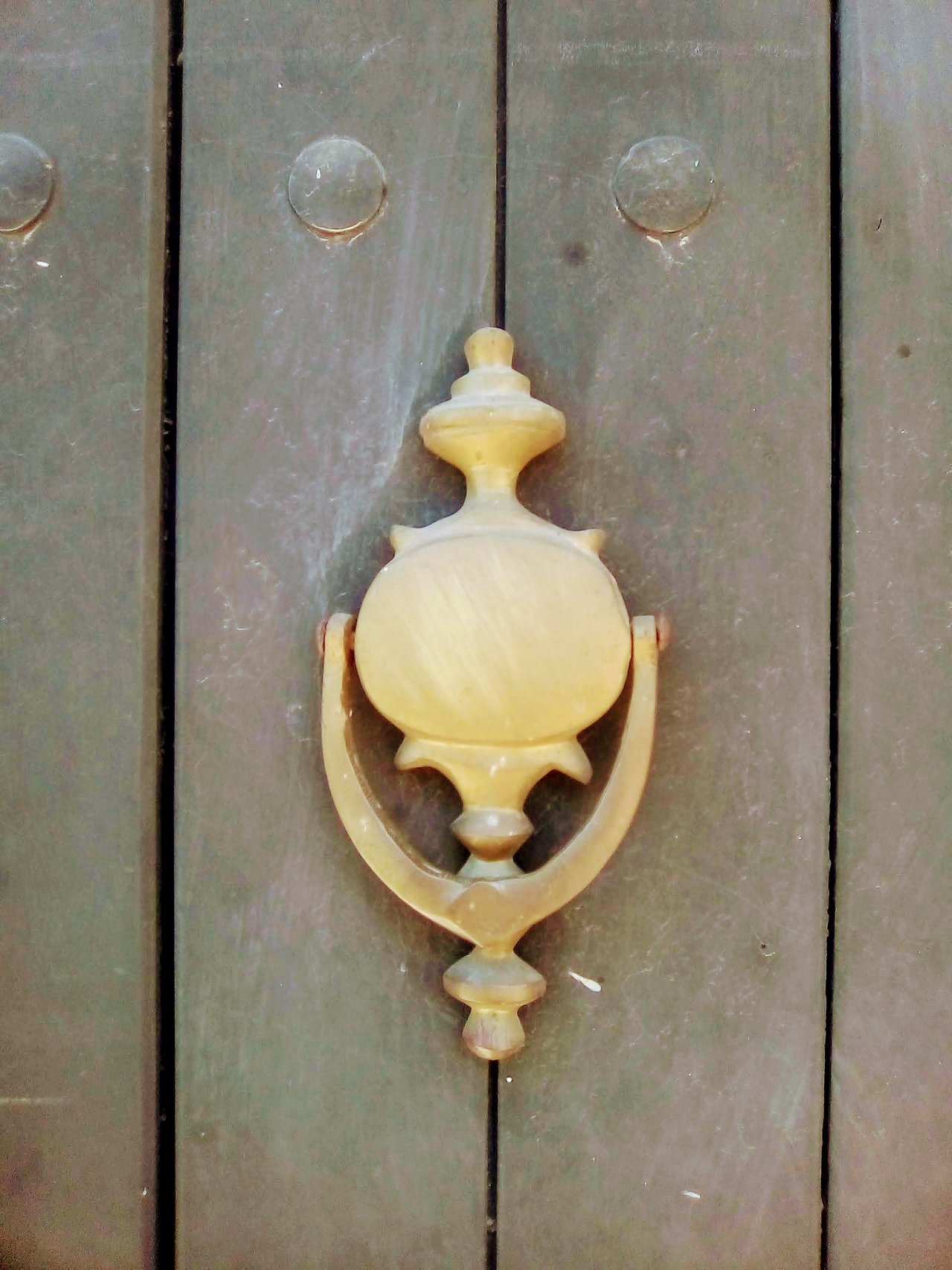knockdoor, sombra de estatua, flor del pino, carro de cauchos 006.jpg