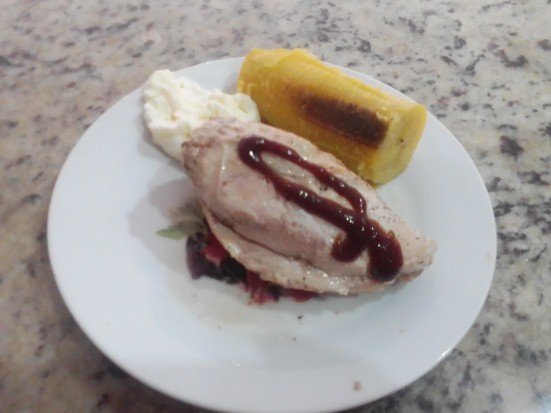 almuerzo220622.jpg