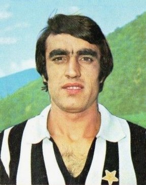 Pietro_Anastasi_-_Juventus_FC_1973-74.jpg