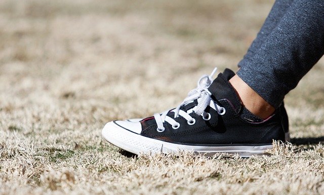 converse-ge7b6d824a_640.jpg