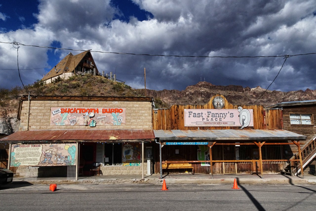 Oatman3.jpg