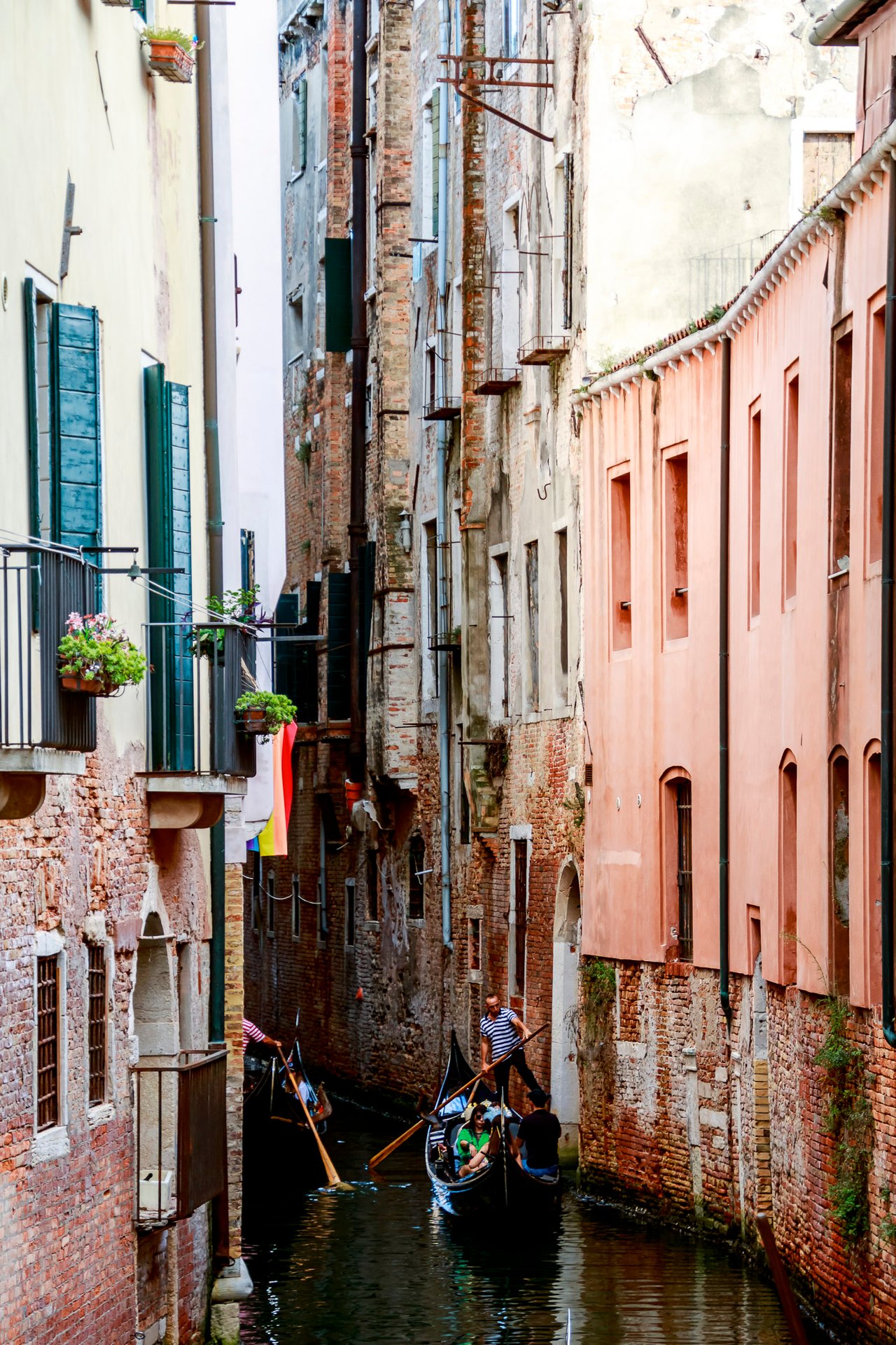 Travelling Italy - Streets of Venice - A Visual Story Part 10 (30 Photos)