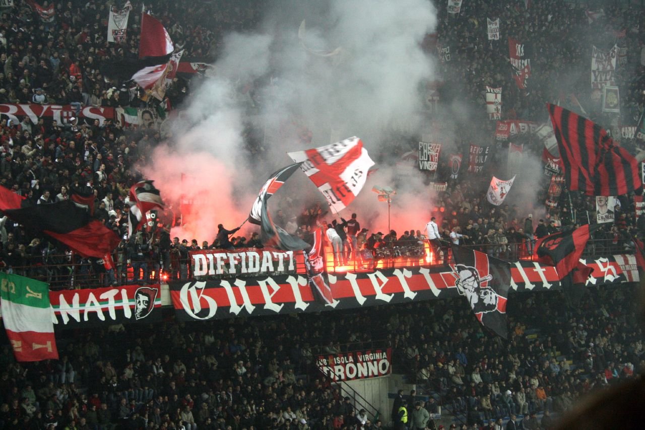 milan ultras.jpg