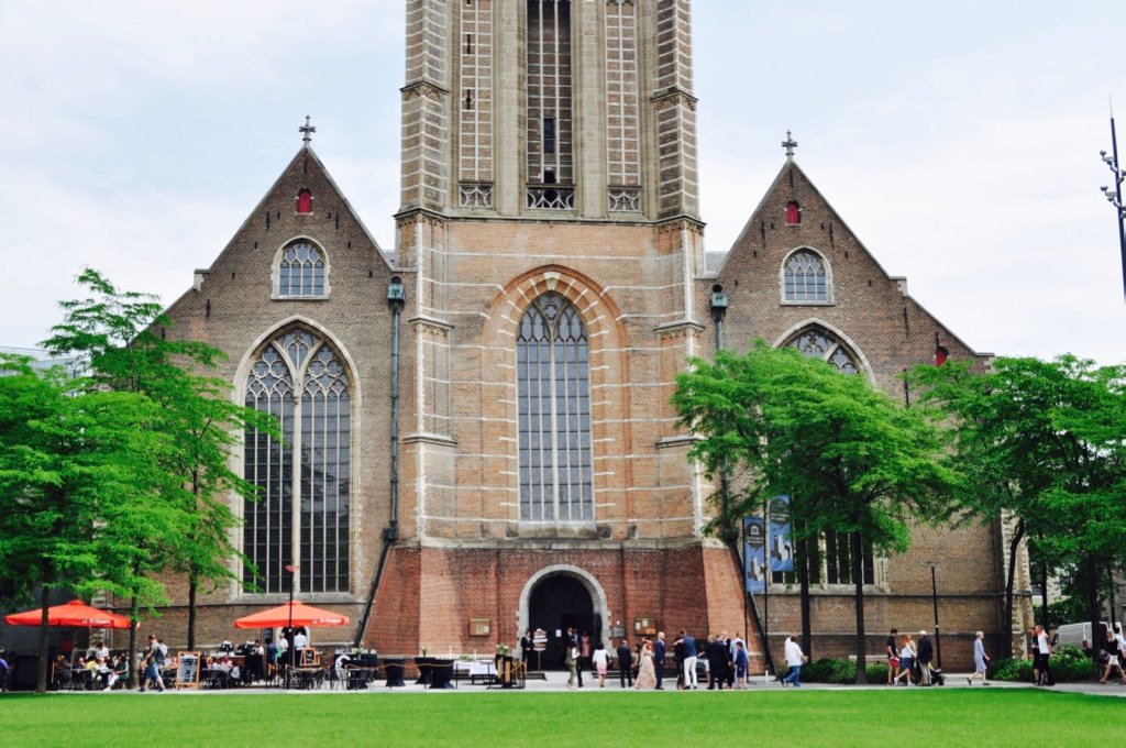 laurenskerk bouwstijlen.jpg