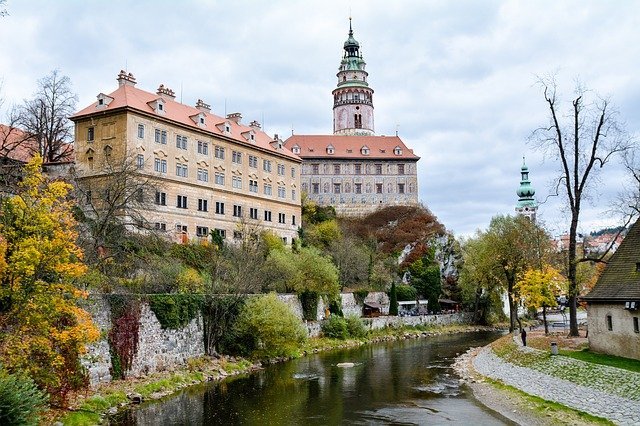 steemit_s01_e01_cesky_krumlov.jpg